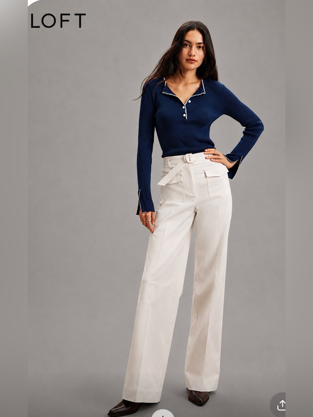 Loft size 4 NWOT Women's Cream pants belt and front pockets very wide leg